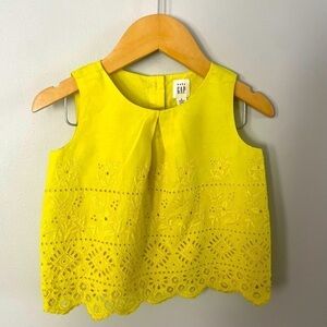 ☀️Gap Yellow Eyelet Baby Blouse Sz 2 Years